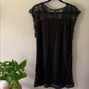 Mini dress beach coverup Sz L black lace cute trim